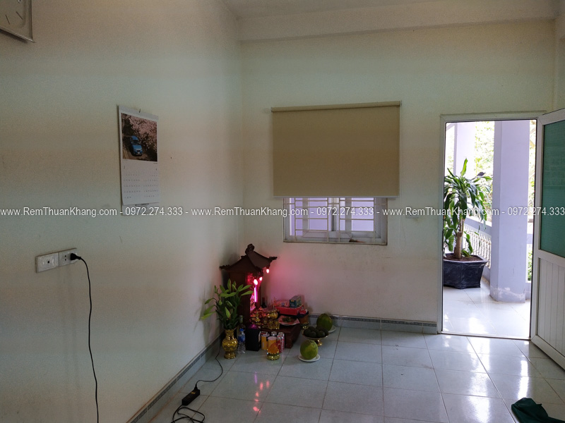 Rèm cuốn văn phòng chống nắng Rèm Thuận Khang thiết kế hiện đại tiết kiệm không gian tại Đống Đa Hà Nội