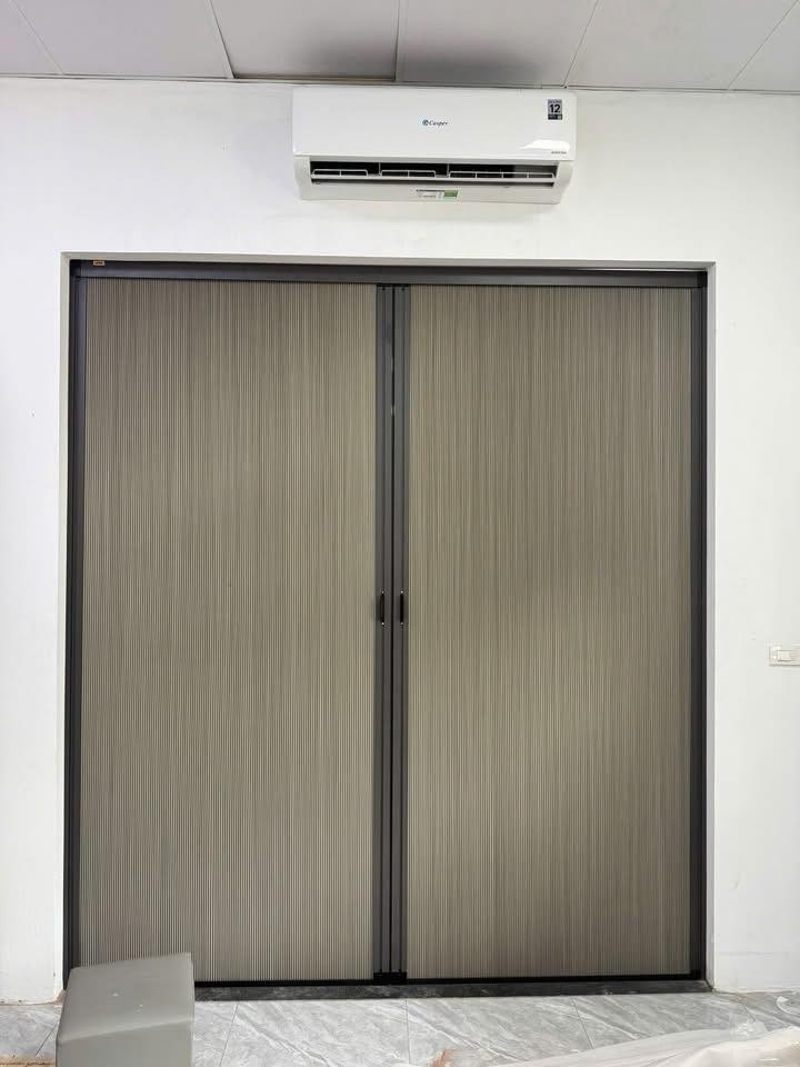 Rèm tổ ong giếng trời 