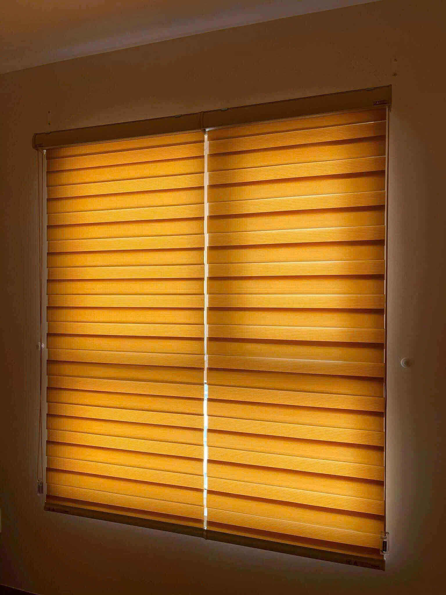 Rèm cầu vồng màu nâu 